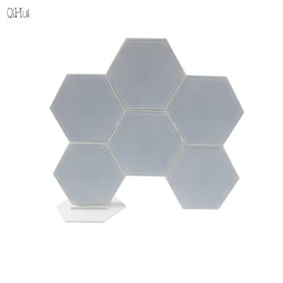 China 6pcd Game Light RGB Night Lamp Modern Diy Touch Quantum Led Hexagonal Wall Light for sale