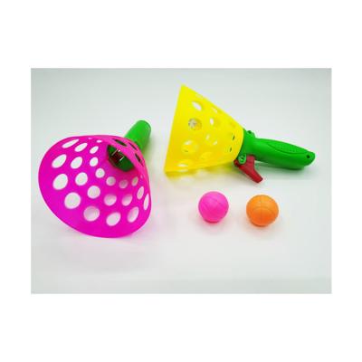 China Sports Toy Plastic Kids Scoop Catch Ball Game Beach Racket Set Hook Ball Toy for sale