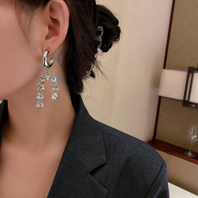 China CLASSIC Silver Geometric Dangle Earrings Diamond Tassel Earrings Moist Temperament Single Needle Fashion Earrings for sale