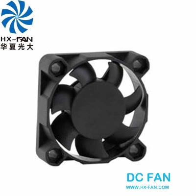 中国 冷却ファンの価格、DC の冷却ファン、dc のブラシレス ファン、dc のファン送風器 40mmx40mmx10mm を提供して下さい 販売のため