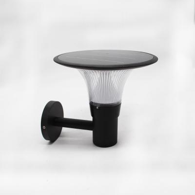 China Outdoor Solar Powered Garden Wall Lamp Led Garden Lights for sale