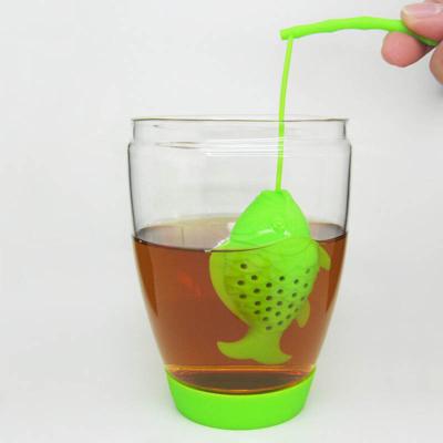 China 1 PCS Viable Fish Shaped Non-Toxic Silicone Tea Infuser Kitchen Supplies Tea Bag Tea Strainer Teapot Accessory for sale