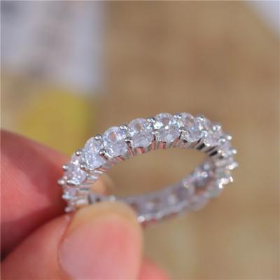 China FASHIONABLE Wholesale Engagement Oval White Stone Shape Ring Oval Silver Plated Cubic Zirconia Rings for sale