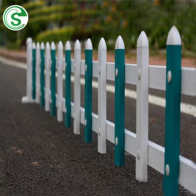 China Easily Assembled White PVC Picket Environmental Barrier From Europe Market for sale