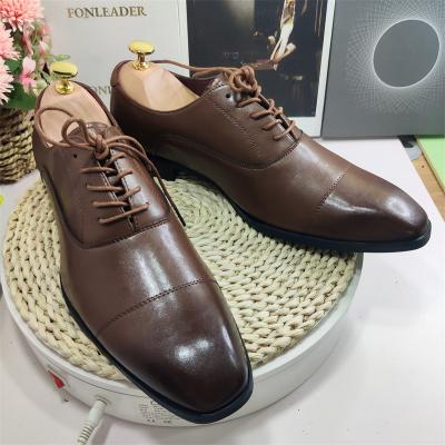 China 2022 Anti-odor Cow Pure Leather Fashion Wholesale Genuine Leather Material Men's Stylish Shoes for sale