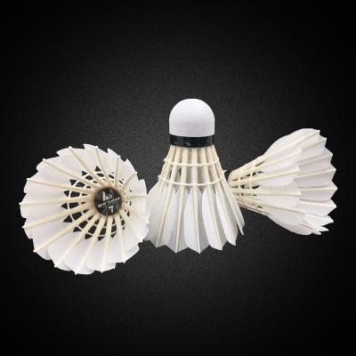 China Trainning Most Double Goose Feather Shuttlecock For Training for sale