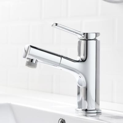 China Modern Metered Faucets Pull Out Water Tap Bathroom Mixer Chrome Single Handle Basin Faucet for sale