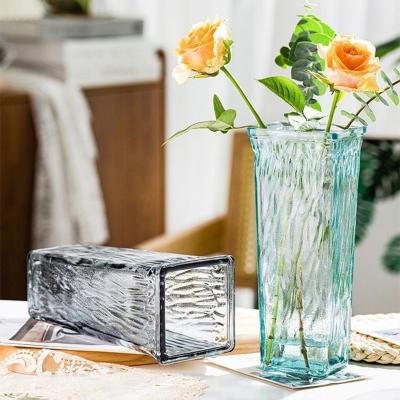 China 2021 Nordic Minimalist Vase Chinese Decorative Square Indoor Home Decoration Transparent Handmade Glass Vase for sale