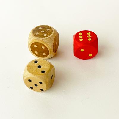 China Goods Sell Well New Type Adults Manufacturer Eco-friendly Custom Game Wooden Dice for sale