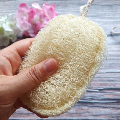 China All Natural 100% Natural Loofah Sponge Scrubber Exfoliating Shower Loofah Sponge for sale