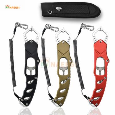 China Wholesale Portable Easy Control Fish Lip Grip Fishing Plier Control Fish Clamp Clip Device for sale