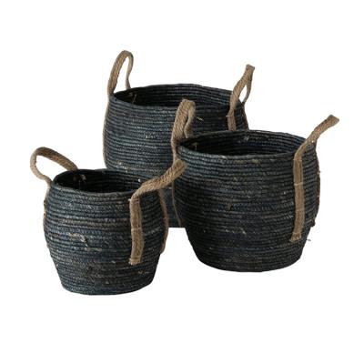 China Sustainable 3 Piece Black Basket Set With Handle Quilted Durable Coiled Rope Corn Husk Braided Wicker for sale