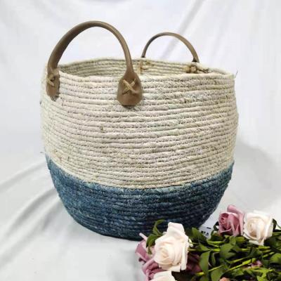 China Sustainable Distressed Decorative Nordic Storage Basket With Leather Handle for sale