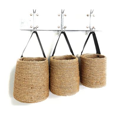 China Rustic viable costume decor can be hung with leather handles and jute wall hanging wickerwork for sale