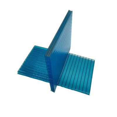 China Lightweight Polycarbonate Hollow Greenhouse Sheet Roofing Price for sale