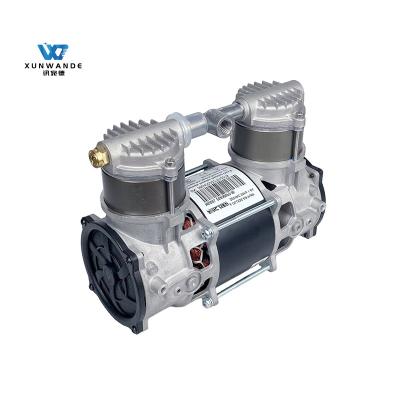 China Portable Low Noise Air Compressor Piston Oilless Vacuum Pump Electric 1.4 Bar For 3L Oxygen Machine for sale