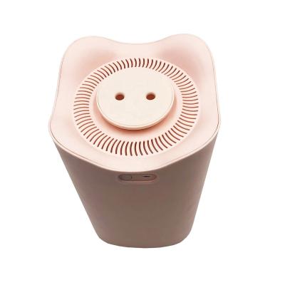 China Hot Selling Seven Color New Quick Mist Design Changing LED Light Ultrasonic Car Humidifier Air Humidifier For Bedroom for sale