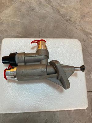 China ODM 6BT Engine Excavator Spare Parts Fuel Transfer Pump 3936316 3936318 for sale