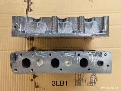 Cina Testata di cilindro del motore diesel di 3LB1 3LC1 3LD1 8-97043-933-1 in vendita