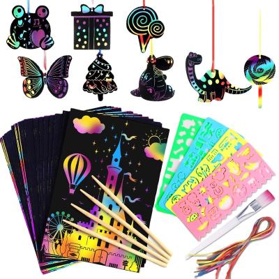 China USA Black To Scratch It Off Art Crafts Notes Boards Sheet With 5 Wooden Stylus For Easter Party Game Christmas Birthday Gift for sale