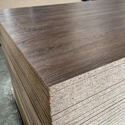 China 4*8ft 18mm Synchronized Melamine Faced Chipboard /Particle Board For Furniture for sale