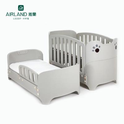 China Durable+adjustable+Mobile European Baby Hutch Protective Side Rail Cot Sleep Fence Newborn Baby Bedding Sets Creative Portable Girl for sale