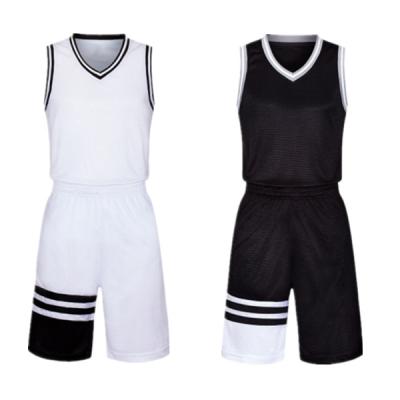 China Breathable Factory Wholesale Customized Mens Soccer Jersey Football Uniform Set for sale