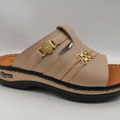 China Hot Sale Iraq Slipper Saudi Arabia Sandals Fashion Trend Men Slipper Shoes Classic Arabic Beach Sandal for sale