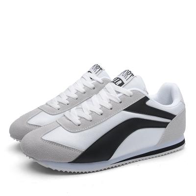 China Men Athletic Sneakers Fashion Shoes Sport Comfortable Footwear for sale