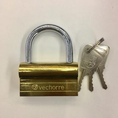 China Good Quality Iron CH-C45 Lock Factory Camel Type Iron Padlock for sale