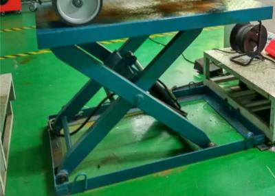 China Green Single Scissor Lift,Hydraulic Lift Table With Motorized Lifting 1500mm*1500mm Table Size for sale