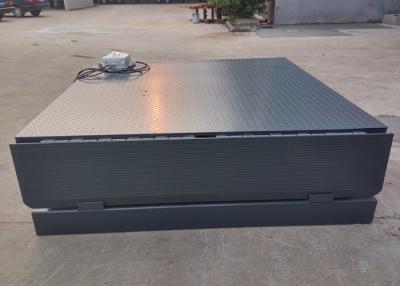 China 8000KG Capacity 700MM Adjusted Height Grey Color Hydraulic Dock Leveler For Forklift for sale