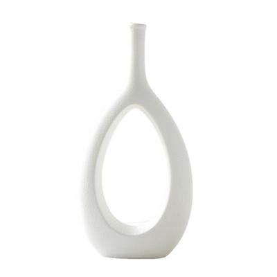 China Art Decor Hot Sale Made in China Single Hole Medium Slim Donut Neck Vase High Level Vases for Home Use for sale