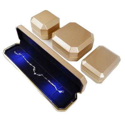 China Factory Color Plastic Jewelery Organizer Box Luxury Led Custom Light Jewelry Packing Ring Jewelry Box Pendant Bracelet With Light for sale