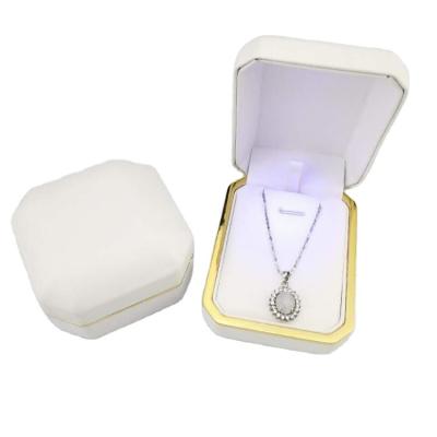 China Wholesale Luxury Gift Box Leather Wedding Led Ring Pendant Necklace Box Lightweight Jewelry Box for sale