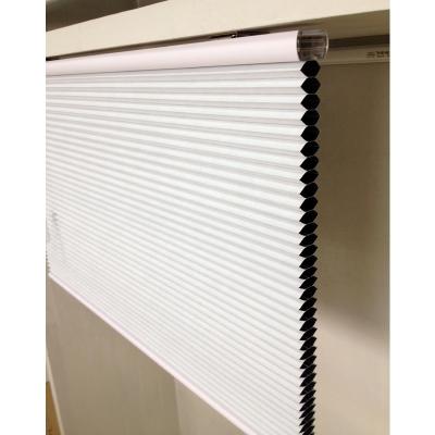 China Modern Electric Window Shade Cordless Double Cellular Top Down Bottom Up Blackout Motorized PVC Battery Honeycomb Smart Honeycomb Blinds for sale