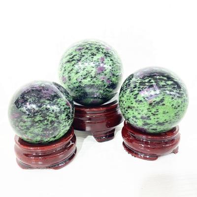 China Wholesale Natural Stones Europe Crystals Crafts Folk Ruby Healing In Zosite Quartz Gemstone Crystal Ball Sphere for sale