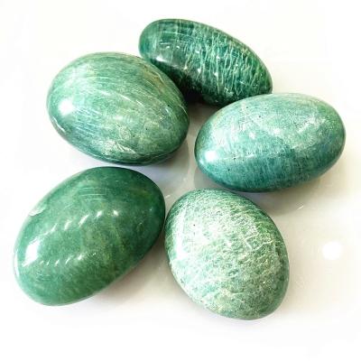 China Wholesale Europe Wedding Souvenirs Guests Healing Semi Precious Stone Folk Crafts Healing Amazonite Palm Crystal Stone for sale