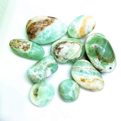 China Europe hot sale feng shui healing people open blue caribbean calcite crystal stone for sale