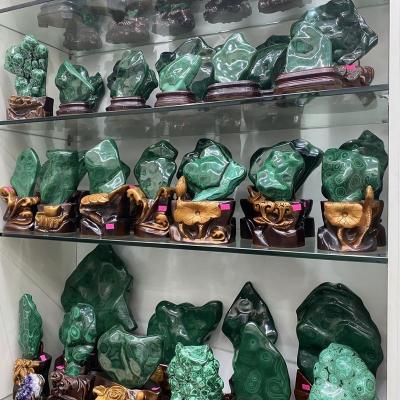 China Malachite Folk Stone Europe Feng Shui Healing Crafts High Quality Semi Precious Stone Crystal Freeform for sale