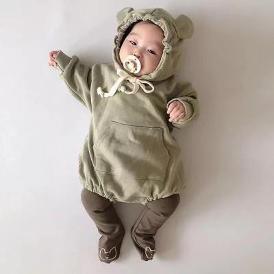 China Autumn Baby Bodysuits Little Bear 2021 friendly material ears loose jumpsuit velvet baby clothes baby rompers for sale