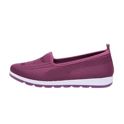 China 2022 Latest Design Luxury Lightweight Women Shoes Anti Slip Cushioning For Girls for sale