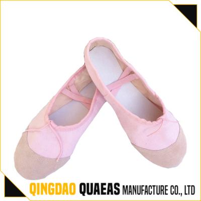 China Beautiful Dance Newcomer Chinese Dance Shoe for sale