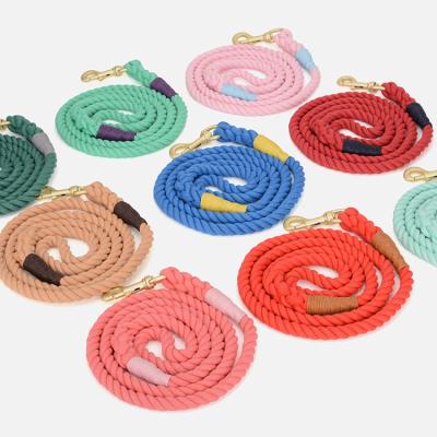 China Personalized Peaktoppets Ombre Lead Traction Rope Handmade Multi Colors Braided Rope Soft Cotton Dog Leash for sale