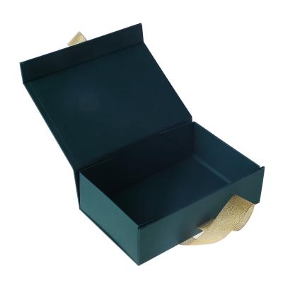 China Beautiful Lovely Recycled Materials Gift Case With Custom Ribbon Logo Printing Rigid Box for sale