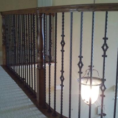 China Modern Railing Baluster Indoor Wrought Iron Rail Fencing Iron Balusters for sale