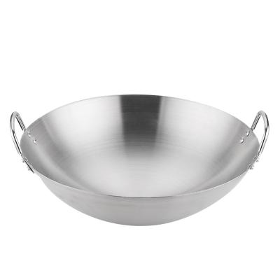 China Stocked Cast Iron Wok Traditional Chinese Thumb Wok Cookware Set With Vegetable Oil for sale