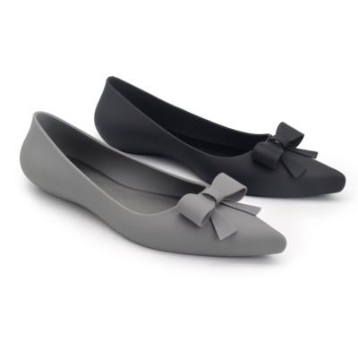 China Soft Casual Ballet Flats Ballerina Ballet Shoes Single Upper PVC Flats Flats With PVC Bow for sale