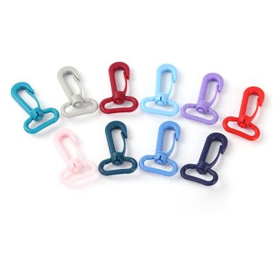 China Custom Plastic Swivel 0EM Snap Hooks Hardware Side Release Buckle Paracord Backpack Ties Bag Parts for sale