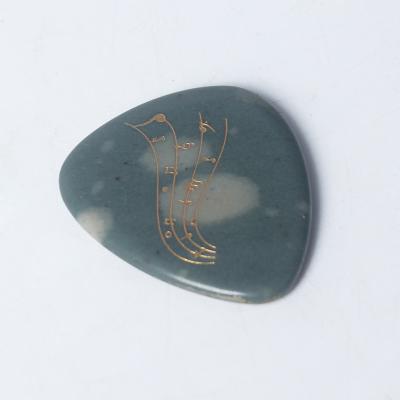 China Fashionable the hot natural semi-precious guitar pick for sale